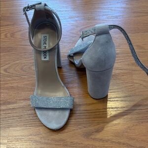 Steve Madden Silver and Gray Women's Heels